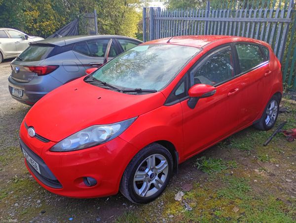 Ford Fiesta 2009 385443198