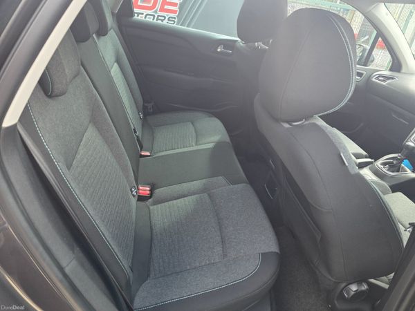 Citroen C4 2017 385444076