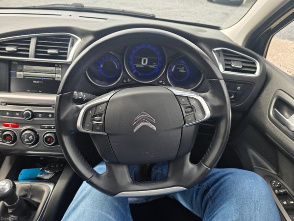Citroen C4 2017 385444080