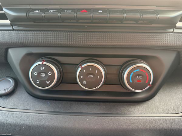 2025 RENAULT TRAFIC AUTO 9 SEATER 385449984