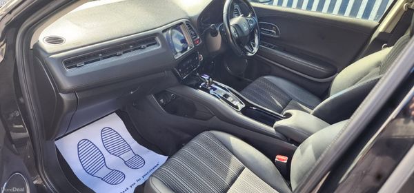 Honda Vezel 2015 (Automatic/Hybrid) 385452396