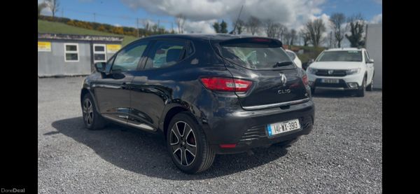 Renault Clio 2014 1.5dci tax & tested 385462262
