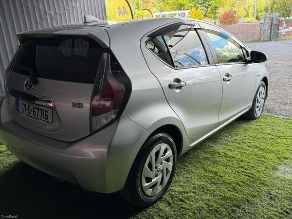 Toyota Aqua 2017 Automatic only 35kmiles!! 385465856
