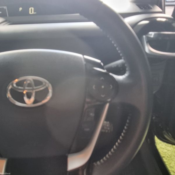 Toyota Aqua 2017Automatic 385467250
