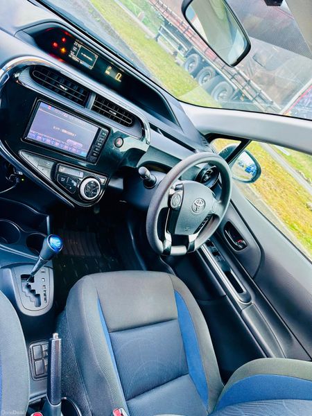Toyota Aqua 2018 1.5L Petrol Hybrid 385475252