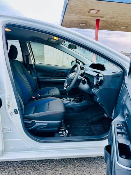 Toyota Aqua 2018 1.5L Petrol Hybrid 385475216