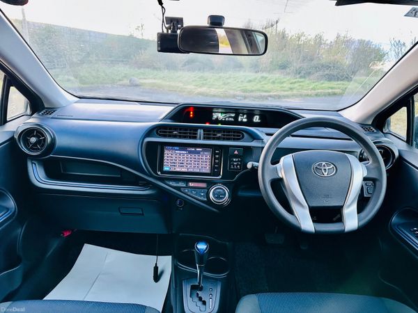 Toyota Aqua 2015 1.5L Petrol Hybrid Automatic 385476516