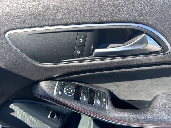 2016 MERCEDES GLA  200d AMG AUTO 385477414