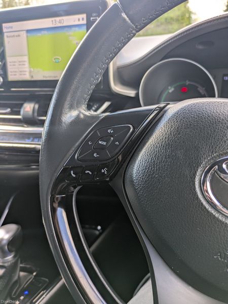 Toyota C-HR SOL /AUTO/  NEW NCT O3/28 385478538
