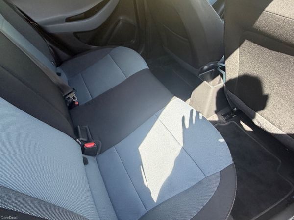 Hyundai i20 1.2 Active Deluxe Edition 385478748