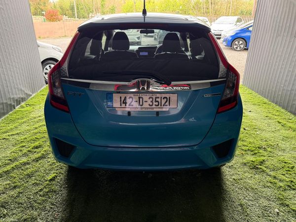 2014 Honda Fit/ JAZZ  Automatic 385406172