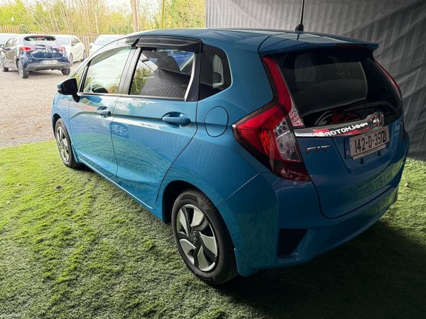 2014 Honda Fit/ JAZZ  Automatic 385406182