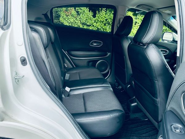 Honda Vezel 2019 1.5 Hybrid Auto 30700 KM ONLY 385424240