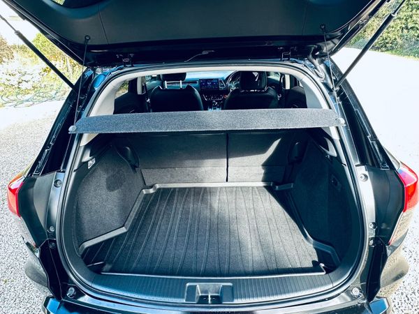 Honda Vezel 2018 1.5 Hybrid Auto 28839 KM ONLY 385424344