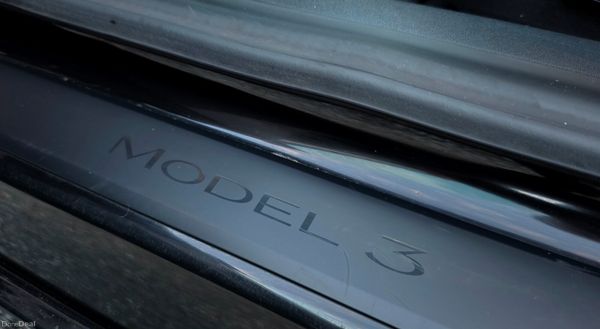 🔥 2022 Tesla Model 3 RWD 385434384