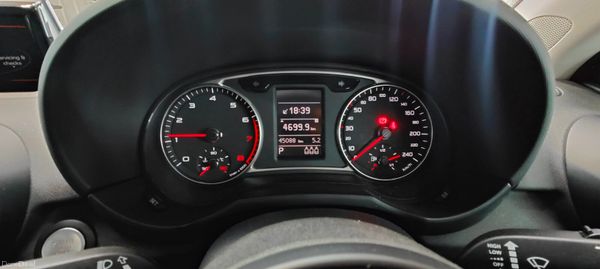 2015 Audi A1 1.0 Petrol Automatic 2 Tone color 385544822