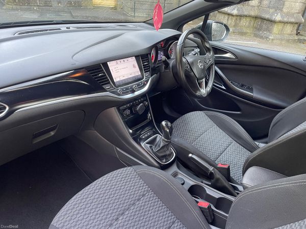 Opel Astra 2017 1.6 TDI SRI SPEC ! 385598712