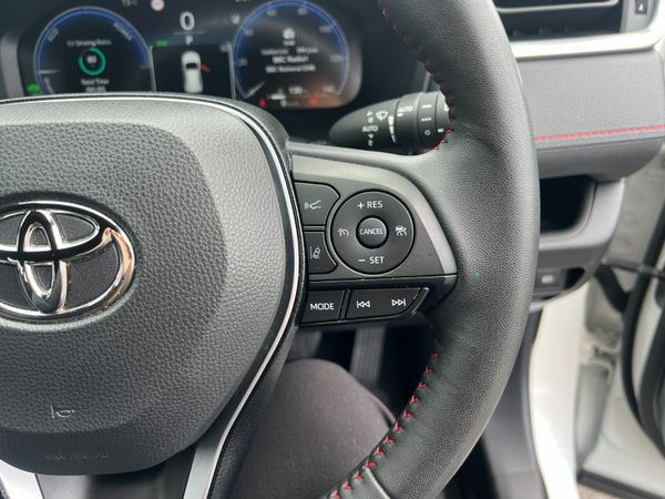 2024 (242) Toyota Rav 4 Design 1.5 PHEV Auto 4WD 385538190