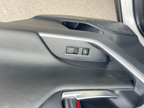 2024 (242) Toyota Rav 4 Design 1.5 PHEV Auto 4WD 385538208