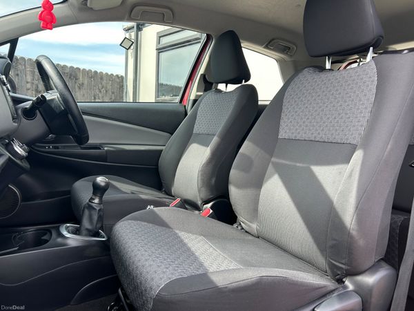 Toyota Yaris 1.0 Terra 2015 385674364