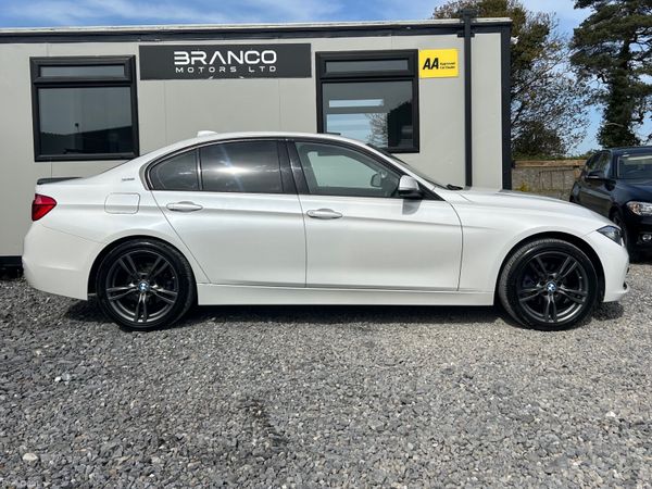 BMW 330e Hybrid Sport (Excellent Condition) 385680520