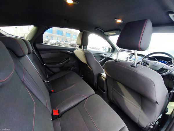 Ford Focus 2018 1.0 EcoBoost 125PS ST-Line 385603806