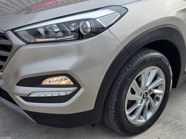 162* HYUNDAI TUCSON 1.7 CRDI SE NAV NICE SPEC 385614522