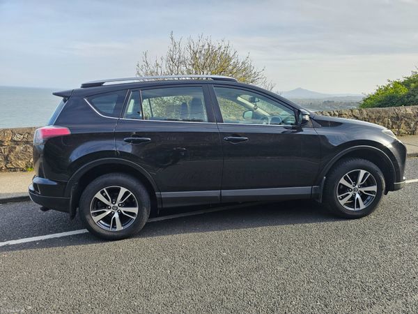 Toyota RAV4 2016 385615528