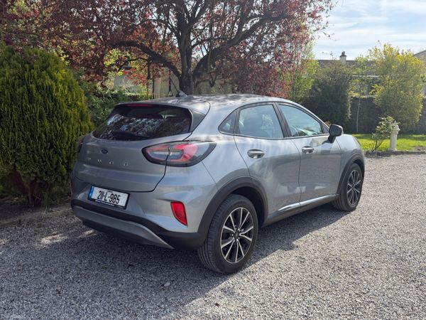Ford Puma Titanium 385743356