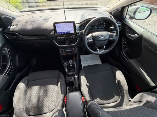 Ford Puma Titanium 385743372