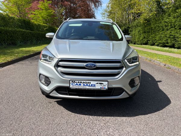 Ford Kuga 2017 385744288