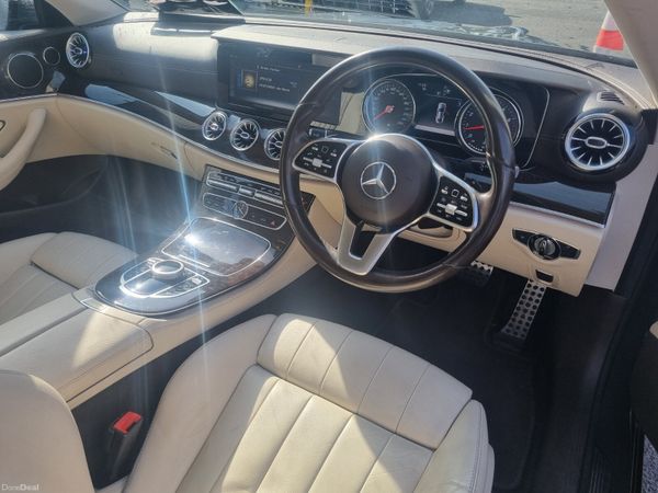 Mercedes-Benz E-Class 2018 385766108
