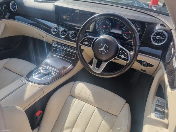 Mercedes-Benz E-Class 2018 385766110