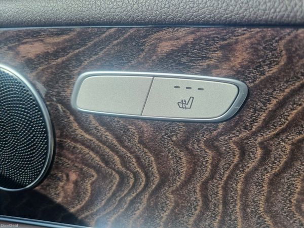 Mercedes-Benz E-Class 2018 385766116