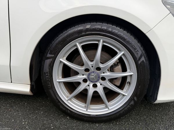 2016 Mercedes-Benz CLA 180 Auto Shooting Brake 385772840