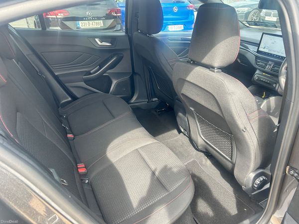 Ford Focus ST Line 385795012