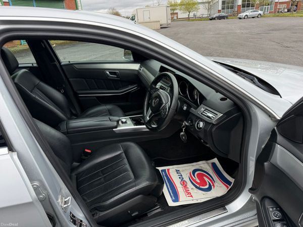2014 Mercedes-Benz E-Class E220 CDI Elegance Sport 385702248