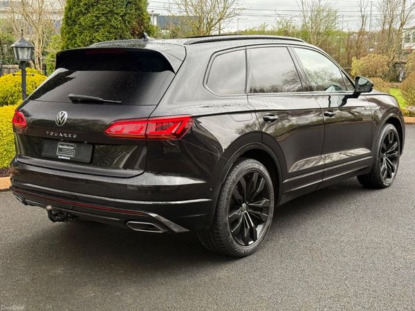 Now Reserved! 211 Volkswagen Touareg Black Ed! 385710752