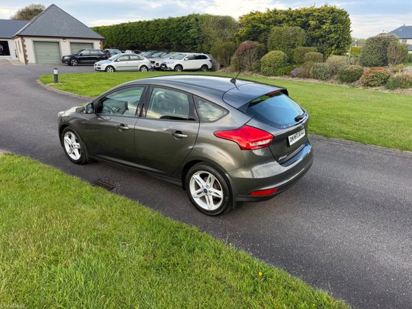 Ford Focus 1.5 TDCI 385712108