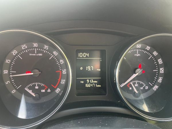 Skoda Superb 2012 Trade Sale 385734836