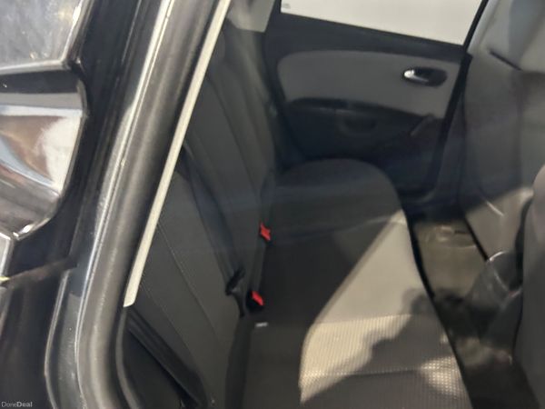 SEAT Leon 2011 385861556