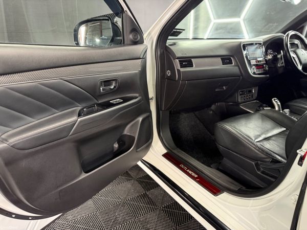◼️2019 MITSUBISHI OUTLANDER INTENSE 2.4 PHEV◼️ 385813544