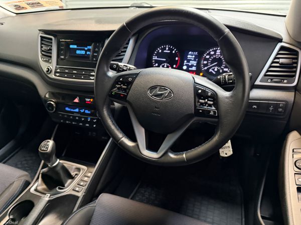2016 HYUNDAI  TUCSON 385816540
