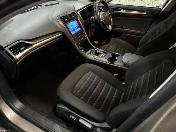 Ford Mondeo 2020 2.0TDCi 150PS Zetec Powershift 385825044