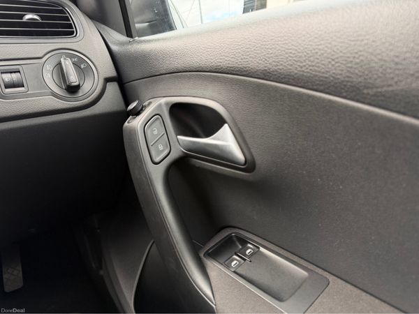 Volkswagen Polo TRENDLINE Ideal First Car 385995612