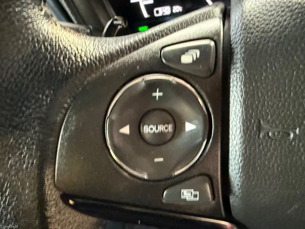 2017 Honda Vezel 1.5 Hybrid Automatic,CarPlay 385910326