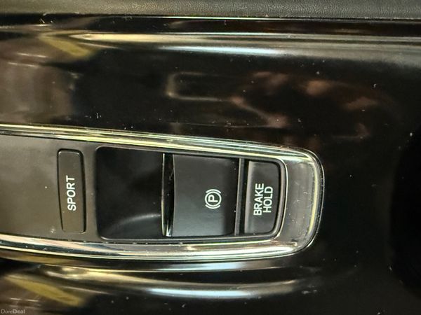 2017 Honda HR-V (Vezel )1.5 Hybrid Automatic 385910598