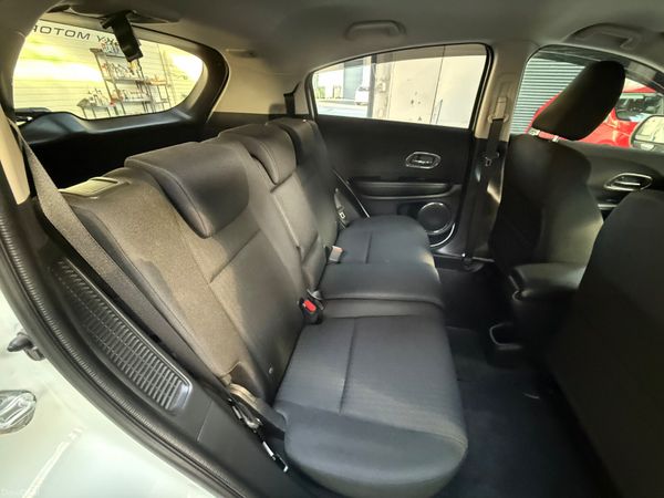 2017 Honda HR-V (Vezel )1.5 Hybrid Automatic 385910604