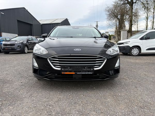 Ford Focus 385910610