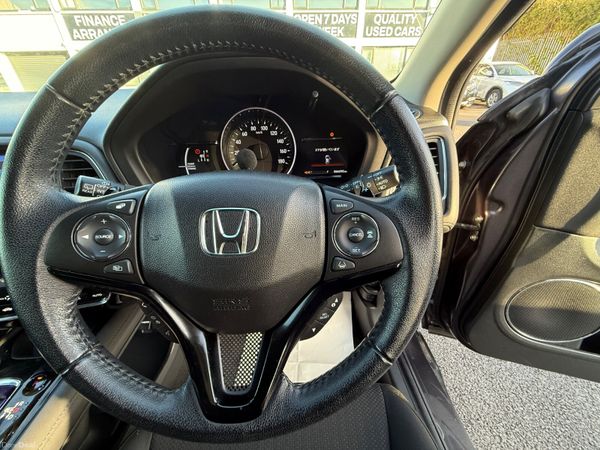 2017 Honda HR-V(VEZEL) 1.5 Hybrid Automatic 385913908